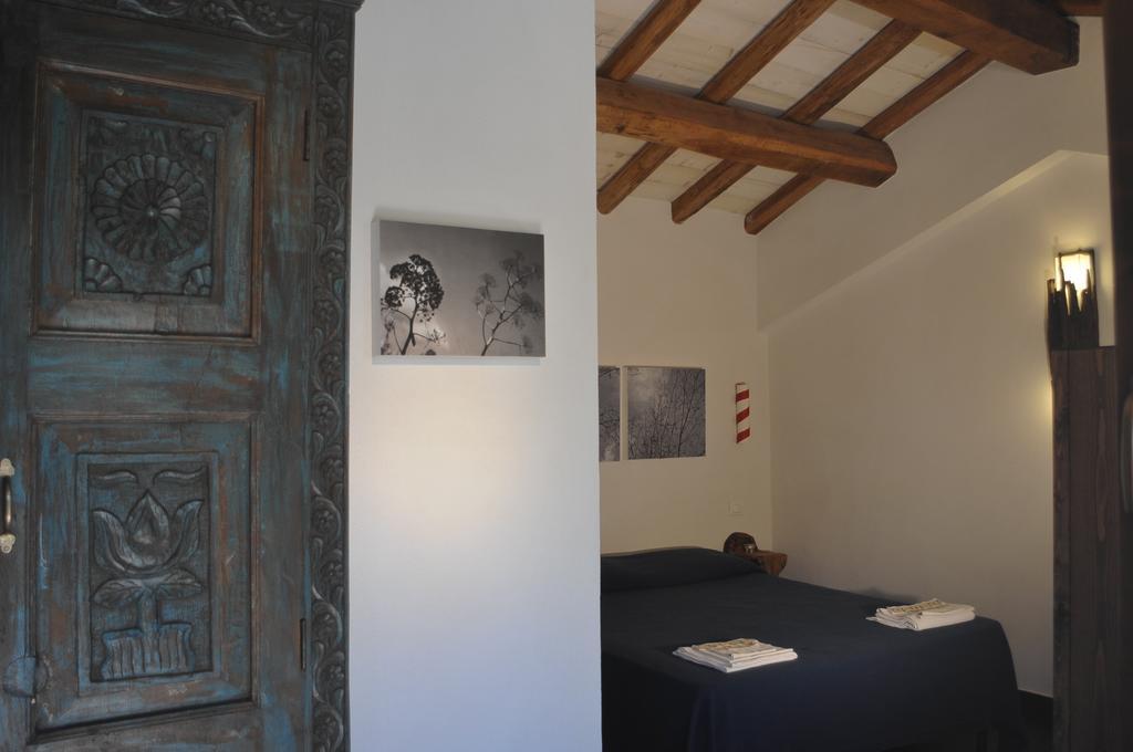 Il Frutteto Di Efesto Villa Biancavilla Habitación foto